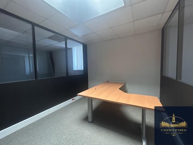 Bureau vente à Arras
