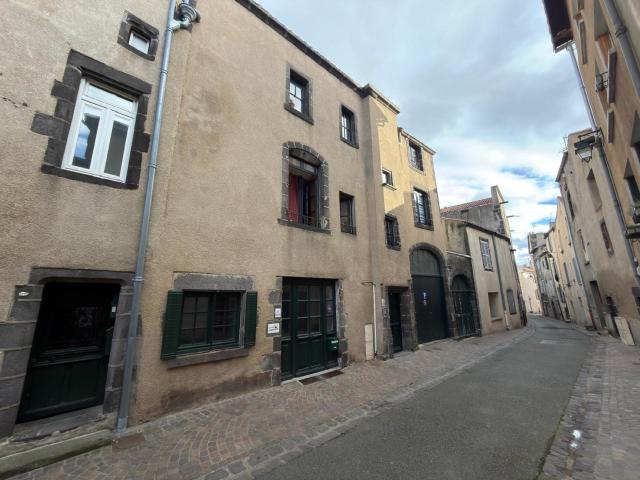 Maison vente à Riom