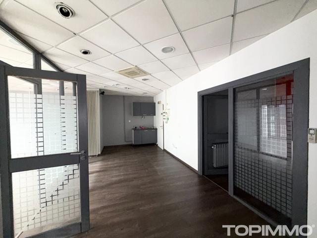 Local Commercial vente à Épinal, Epinal