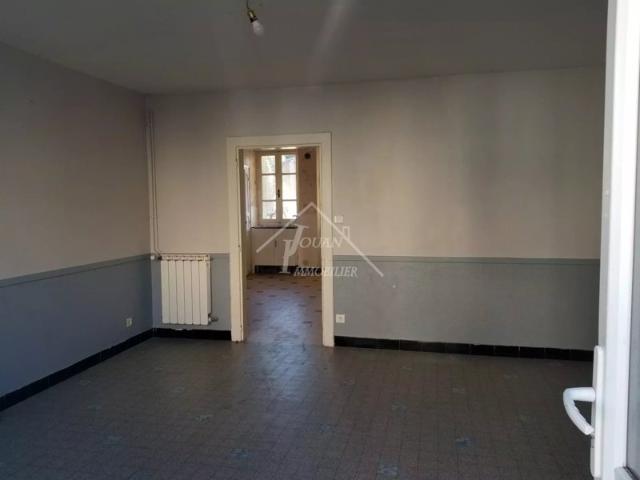 Maison vente à Montluçon, Doyet
