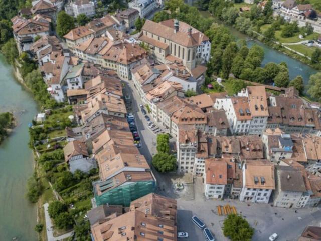 Mehrfamilienhaus kaufen in Villars, Freiburg