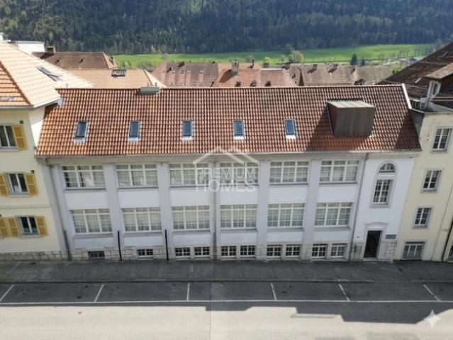 Mehrfamilienhaus kaufen in St-Imier, Bern