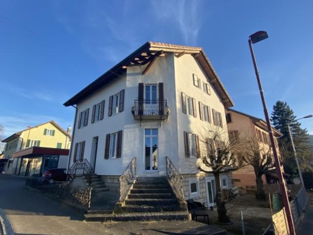 Mehrfamilienhaus kaufen in Courgenay, Jura