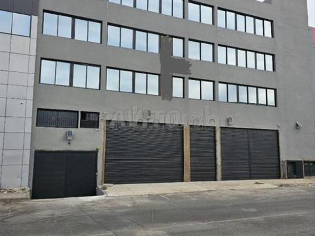 Local commercial vente à Anfa, Gharb-Chrarda-Beni Hssen