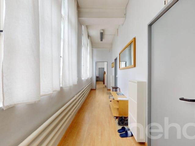 Mehrfamilienhaus kaufen in St-Imier, Bern