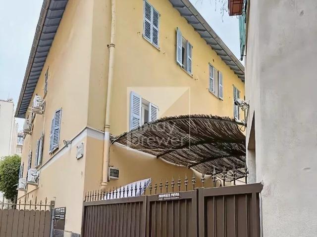 Immeuble vente à Nice, Grosso