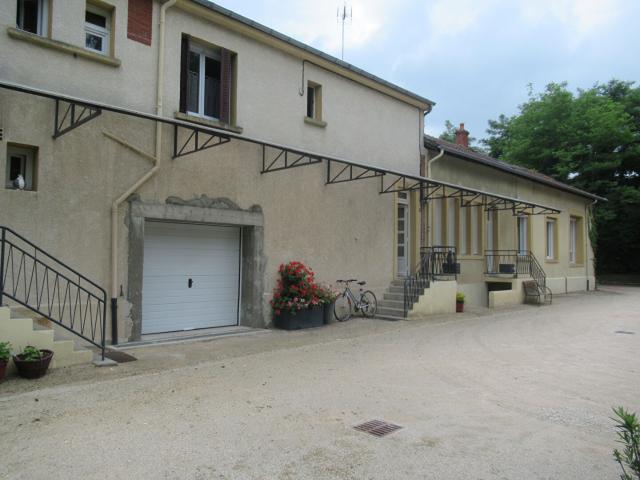 Local Commercial vente à Charolles, Paray-le-monial
