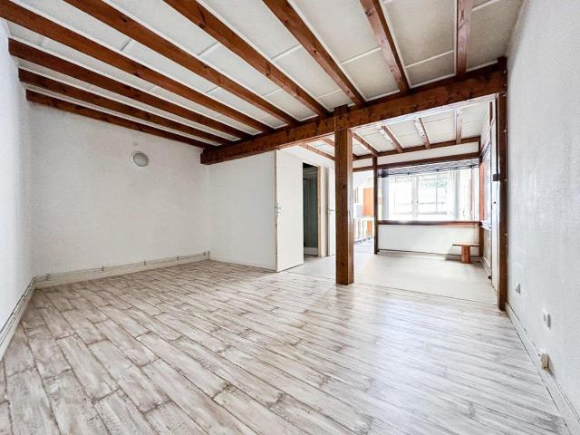 Maison vente à Bressuire, Luzay