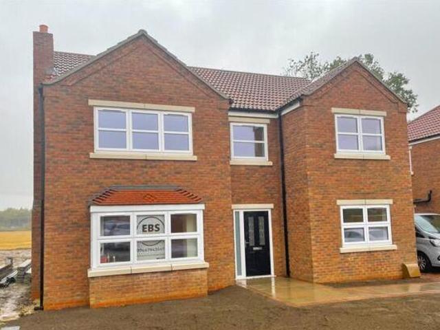 House for sale in Grimsby, North East Lincolnshire