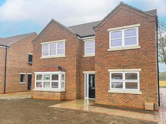 House for sale in Grimsby, North East Lincolnshire