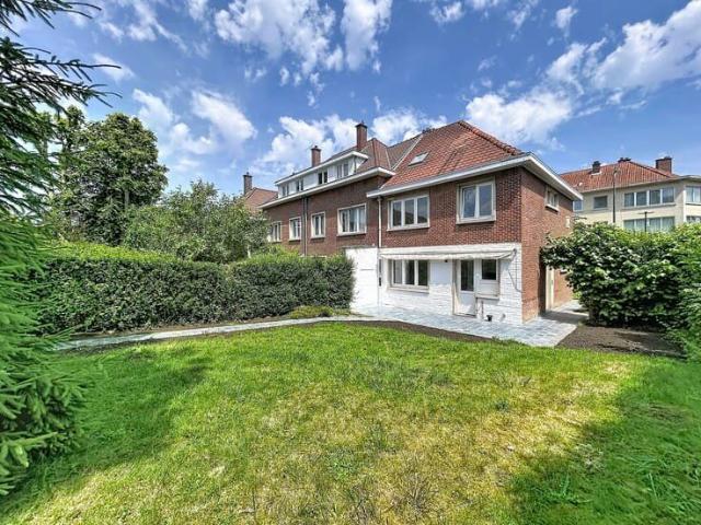 Maison location à Sint-pieters-woluwe, Bruxelles