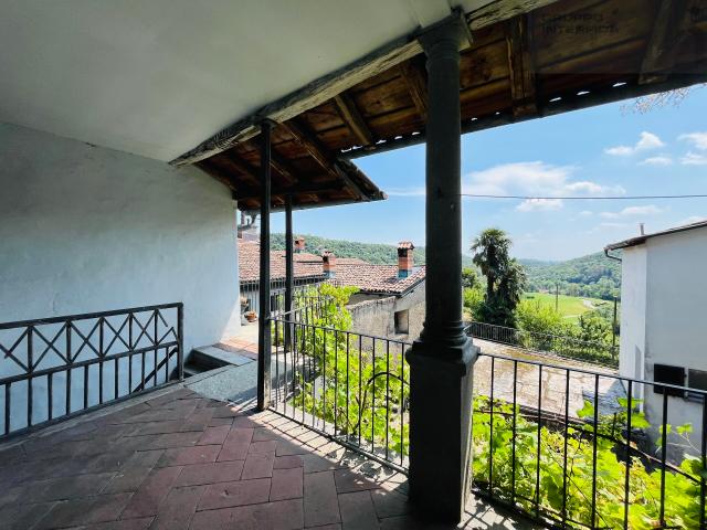 Einfamilienhaus kaufen in Mendrisio, Tessin