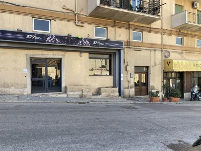 Locale Commerciale in vendita a Agrigento, Sicilia