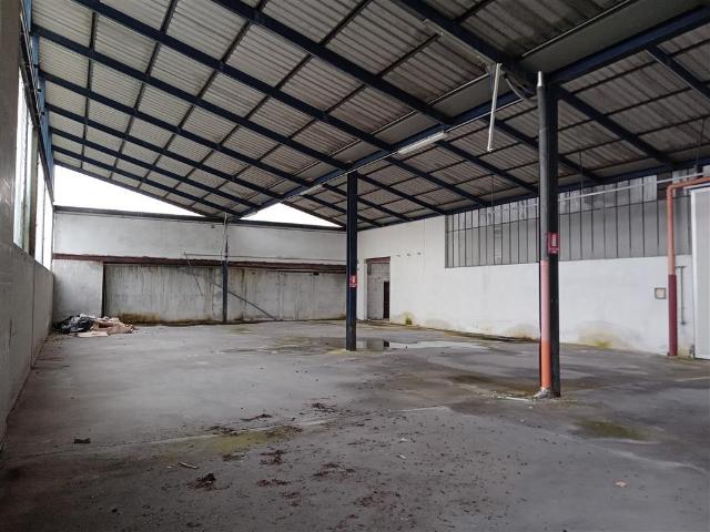 Locale Commerciale in vendita a Colmirano, Veneto