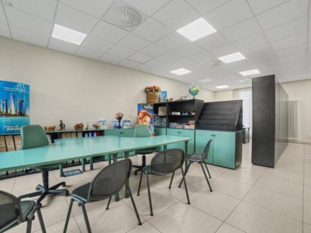 Ufficio in vendita a Unione della Romagna Faentina, Faenza