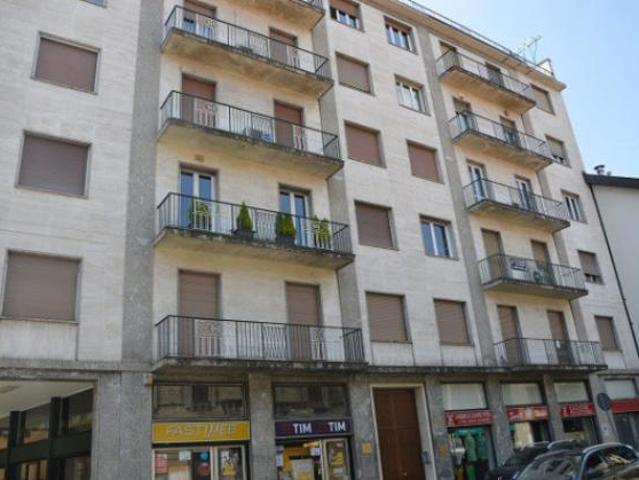 Ufficio in vendita a Gallarate, Lombardia