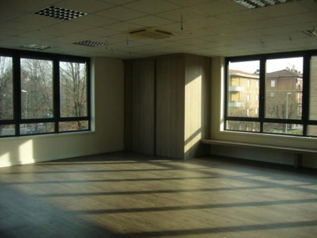 Ufficio in affitto a Unione dei comuni del Distretto Ceramico, Fiorano Modenese