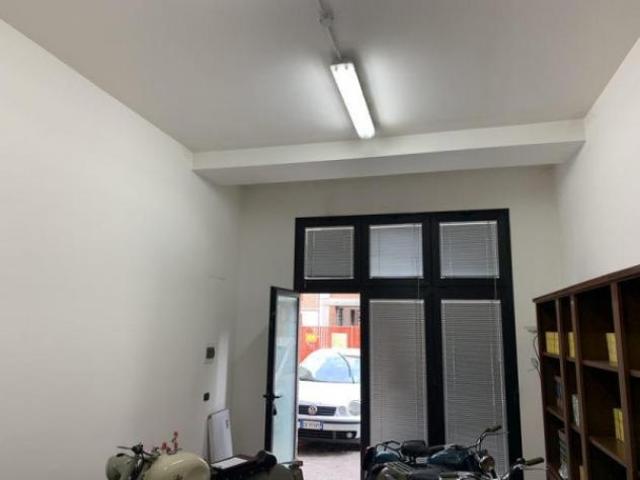 Ufficio in vendita a Carpi, Modena