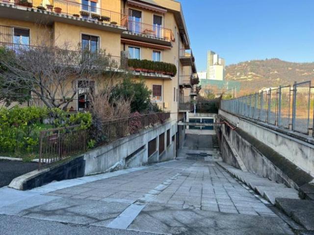 Capannone in affitto a Zona Est, Brescia