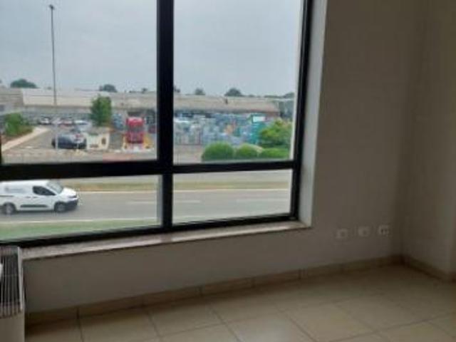 Ufficio in vendita a Unione dei comuni del Distretto Ceramico, Fiorano Modenese