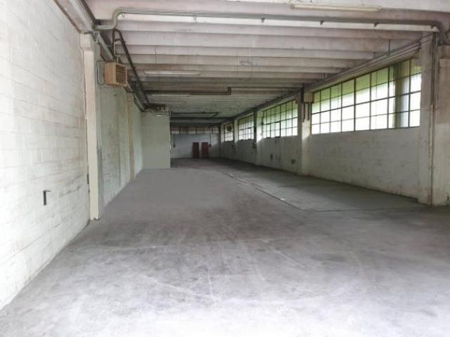 Capannone in vendita a Roncadelle, Lombardia