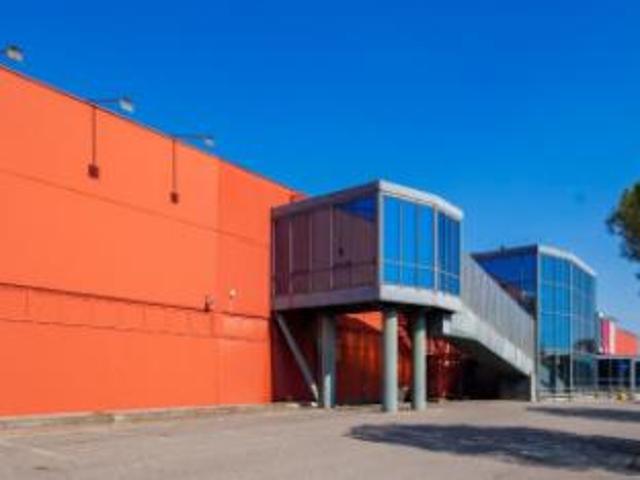 Locale Commerciale in affitto a Erbusco, Lombardia