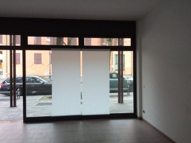 Locale Commerciale in affitto a Unione delle Terre d'Argine, Soliera