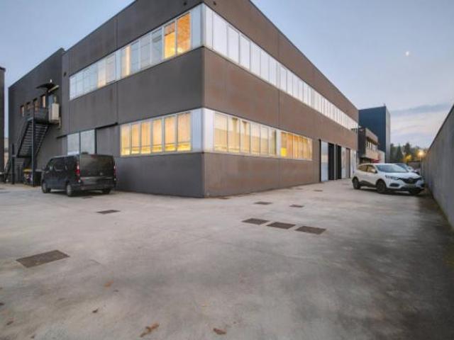 Capannone in vendita a Saonara, Padova