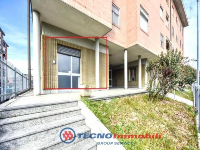 Locale Commerciale in affitto a Piemonte, Torino