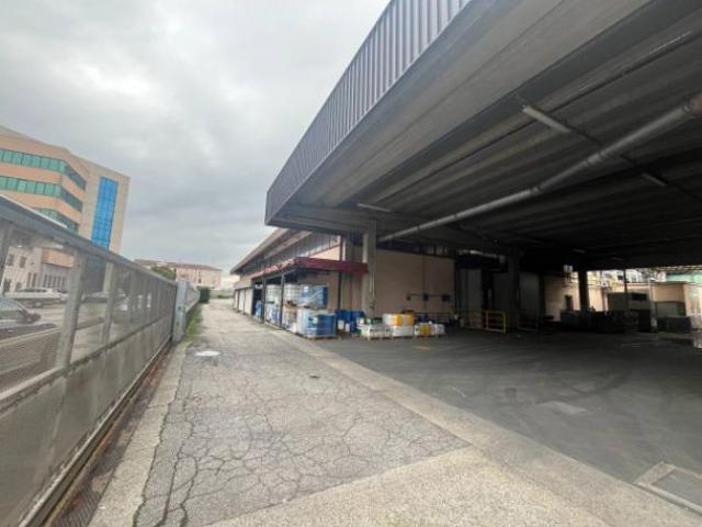 Capannone in vendita a Zona Sud, Brescia