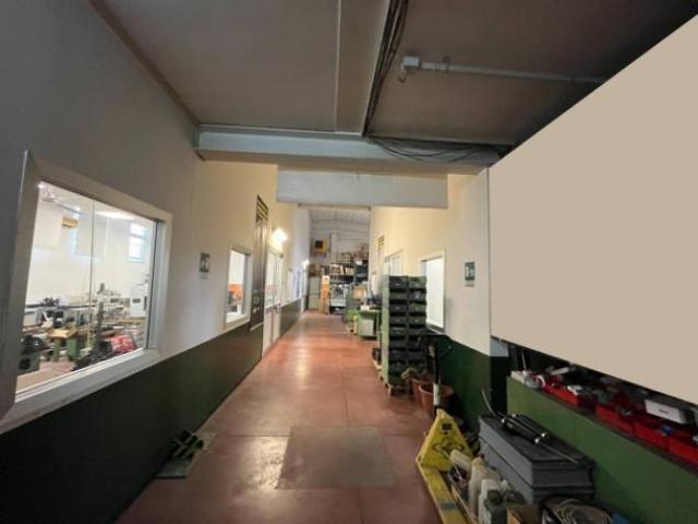 Capannone in vendita a Quinzano D'oglio, Lombardia