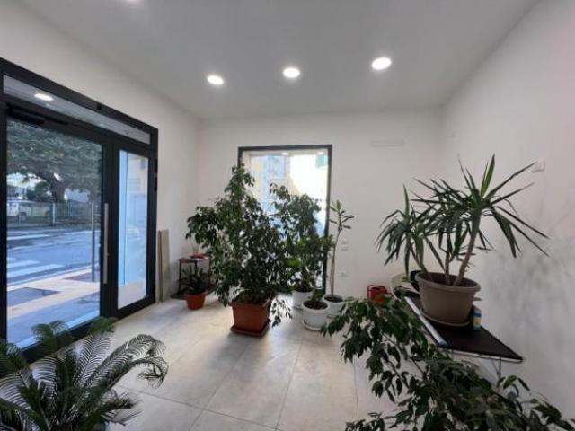 Ufficio in vendita a Borgo Palazzo, Bergamo