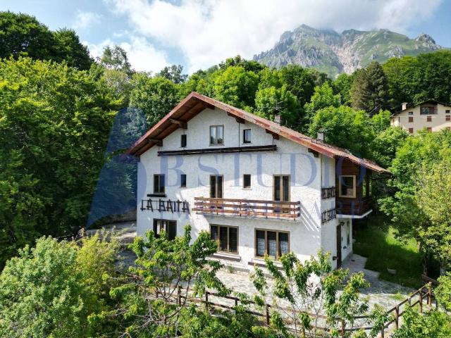 Locale Commerciale in affitto a Abbadia Lariana, Lombardia