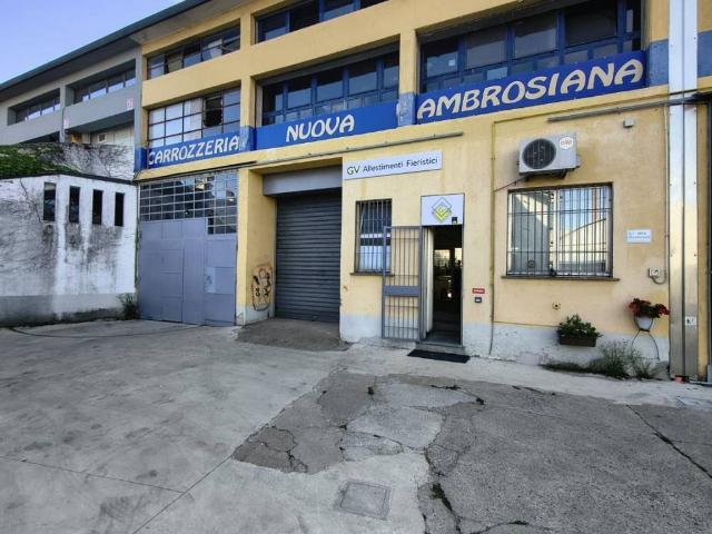 Locale Commerciale in affitto a Castelletto, Abbiategrasso