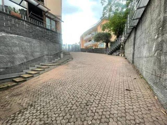 Locale Commerciale in affitto a Loreto, Acireale