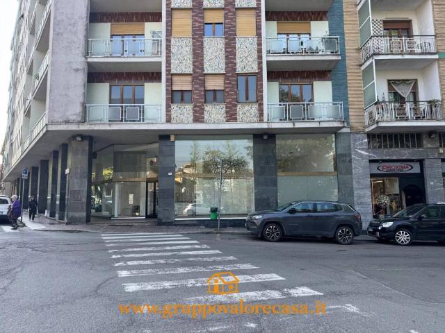 Locale Commerciale in affitto a Piemonte, Alessandria