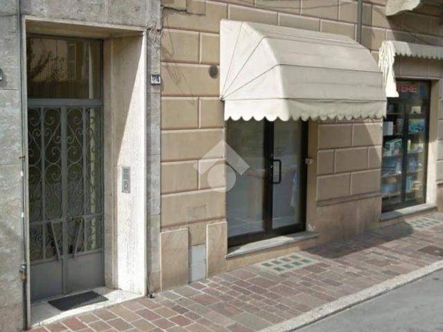 Locale Commerciale in affitto a Piemonte, Alessandria