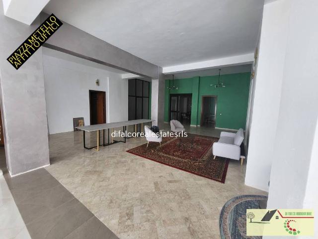 Locale Commerciale in affitto a Sottogas, Agrigento