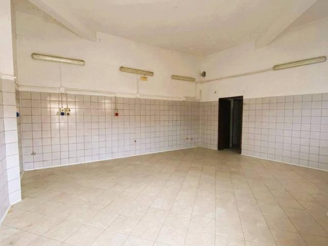 Locale Commerciale in affitto a Agrigento, Sicilia