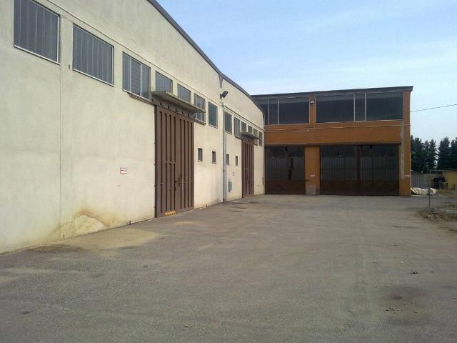 Locale Commerciale in affitto a Piemonte, Torino
