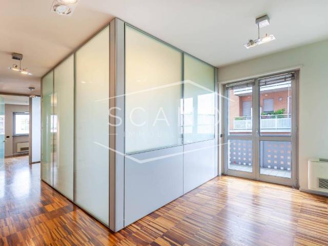 Locale Commerciale in affitto a Piemonte, Cuneo