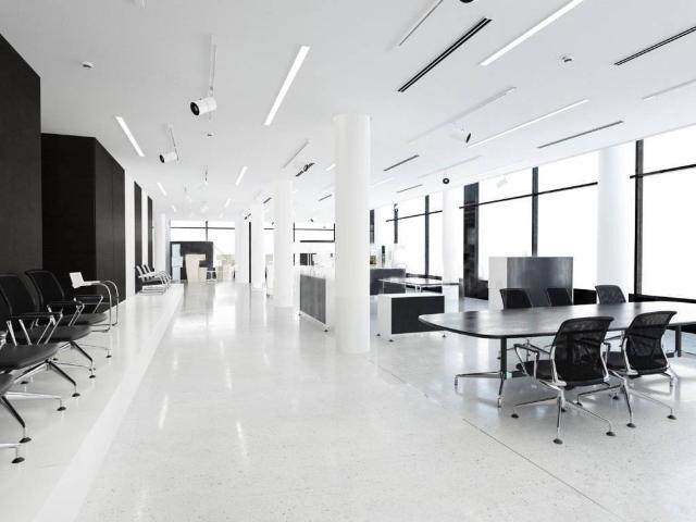 Locale Commerciale in affitto a Piemonte, Cuneo