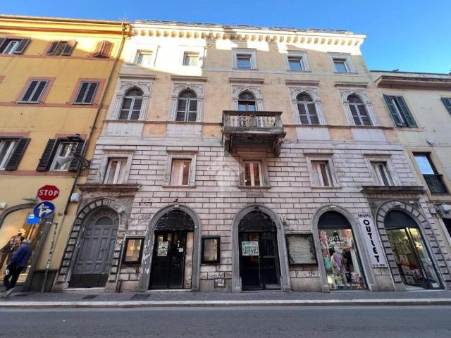 Locale Commerciale in affitto a Roma Capitale, Lazio
