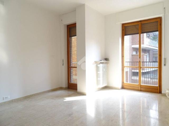 Locale Commerciale in affitto a Piemonte, Alessandria