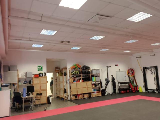 Locale Commerciale in affitto a Piemonte, Alessandria