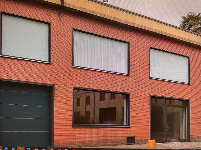 Locale Commerciale in affitto a Piemonte, Alessandria