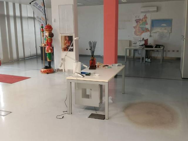 Locale Commerciale in affitto a Piemonte, Alessandria