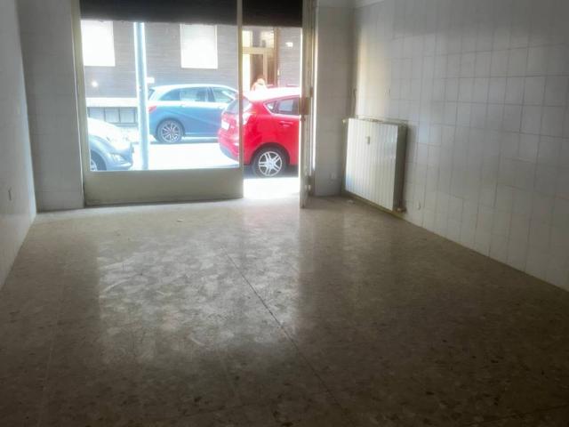 Locale Commerciale in affitto a Piemonte, Alessandria