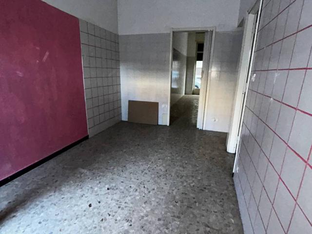 Locale Commerciale in affitto a Piemonte, Alessandria