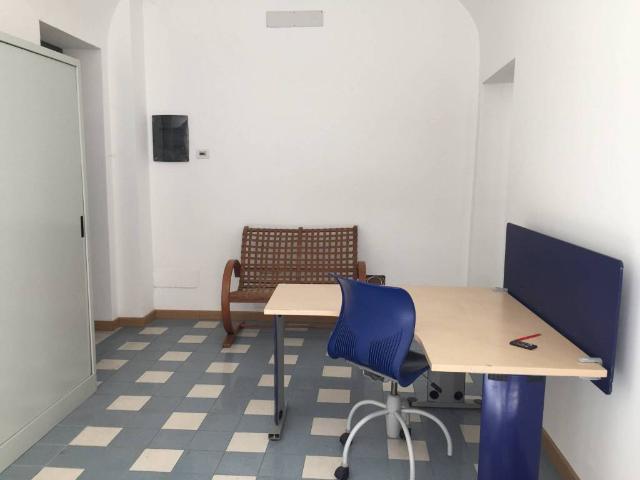 Locale Commerciale in affitto a Piemonte, Alessandria